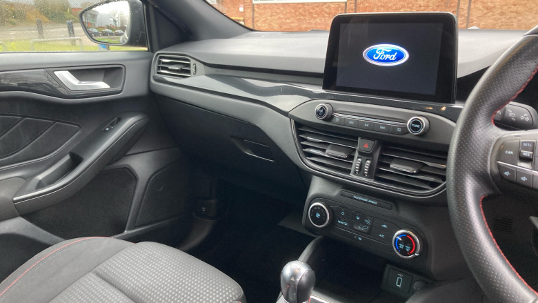 Ford Focus 1.0 EcoBoost Hybrid mHEV 155 ST-Line Edition 5dr Petrol Hatchback